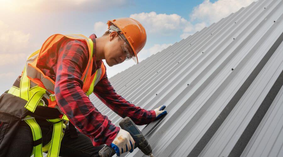 GAF certified roofer in Winn, ME